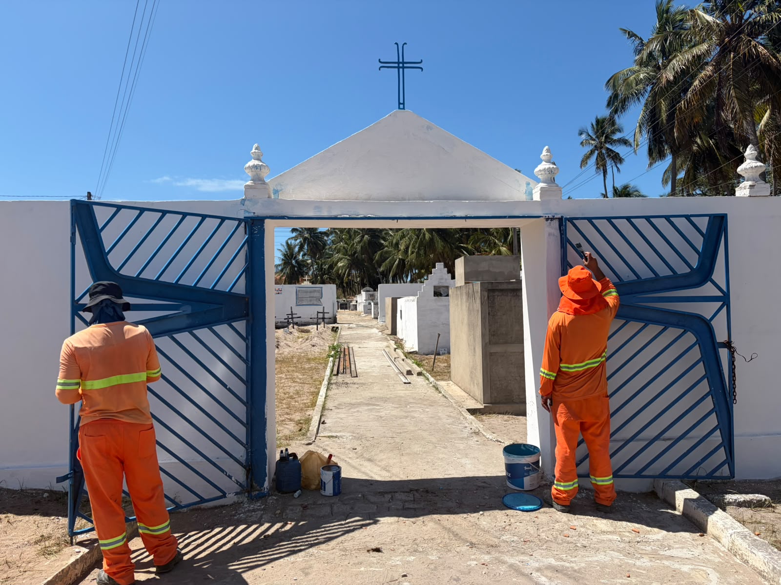 Cemitérios de Coruripe recebem cuidados especiais para o Dia de Finados